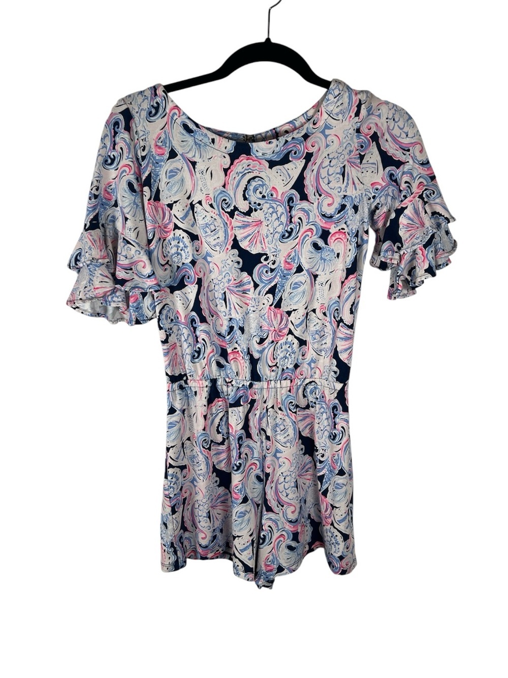 Lilly Pulitzer high tide shell pattern Lula romper
Size XS